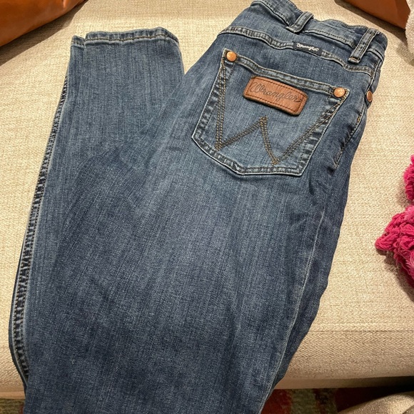 WOMEN'S WRANGLER RETRO® HIGH RISE SKINNY JEAN - Picture 8 of 8